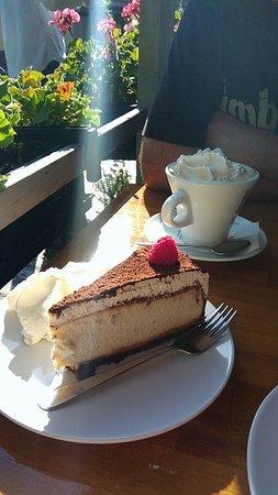 Stolarnia Cafe